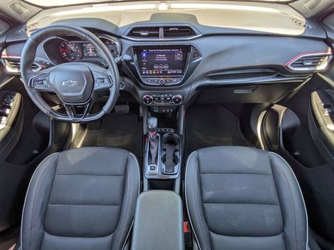 Used 2023 Chevrolet TrailBlazer RS w/ Convenience Package FWD image 16