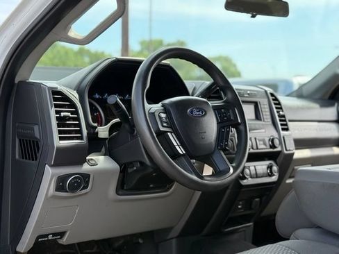 Used 2019 Ford F250 XLT AWD/4WD image 10