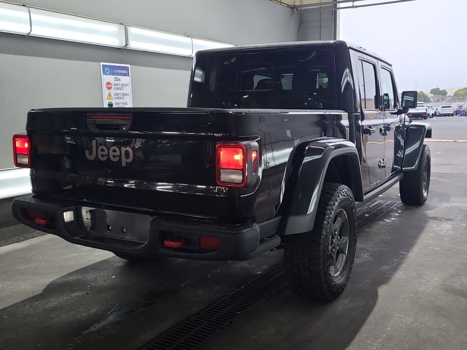 Used 2022 Jeep Gladiator Rubicon AWD/4WD image 6