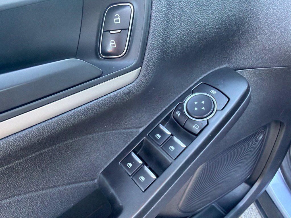Used 2022 Ford Escape SE w/ Convenience Package FWD image 20