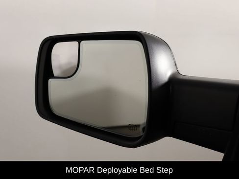 Used 2022 RAM 1500 Big Horn AWD/4WD image 43