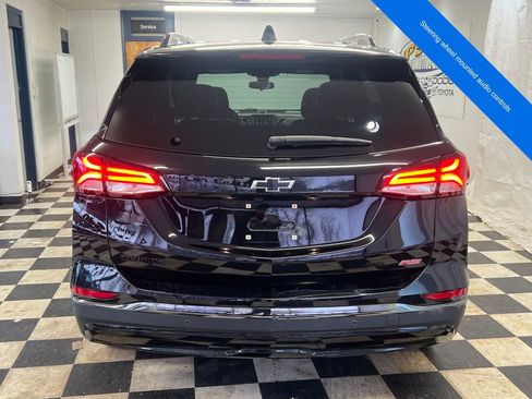 Used 2022 Chevrolet Equinox RS image 11