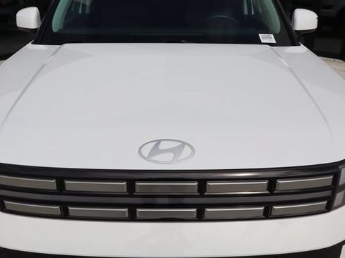 Used 2026 Hyundai Santa Fe SEL FWD image 18