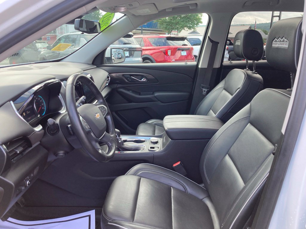 Used 2021 Chevrolet Traverse High Country AWD/4WD image 3