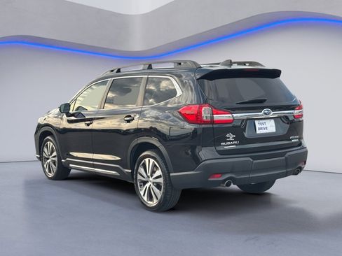 Used 2022 Subaru Ascent Limited image 12