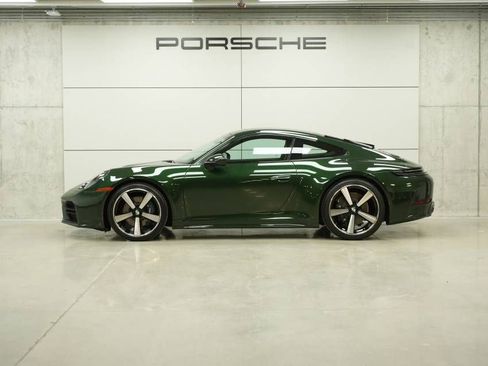 New 2026 Porsche 911 Carrera RWD image 2