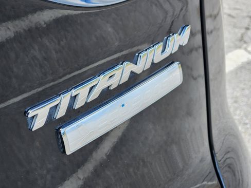 Used 2016 Ford Escape Titanium FWD image 27