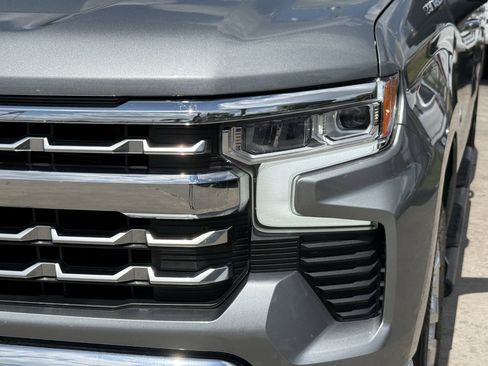Used 2024 Chevrolet Silverado 1500 LTZ image 11