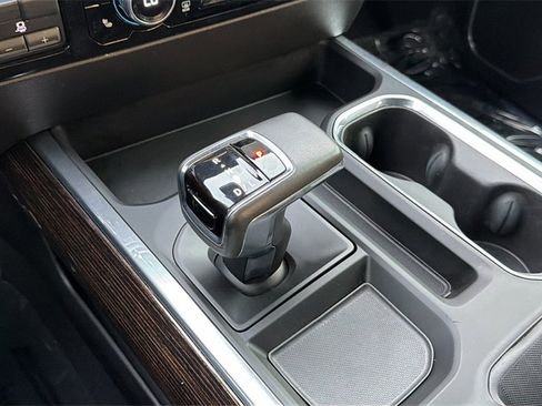 Used 2022 GMC Sierra 1500 Elevation image 38