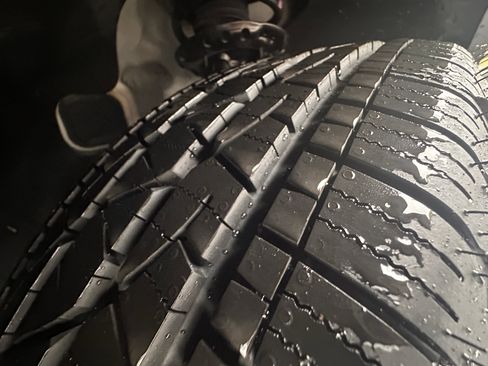 Used 2022 Kia Telluride EX image 23