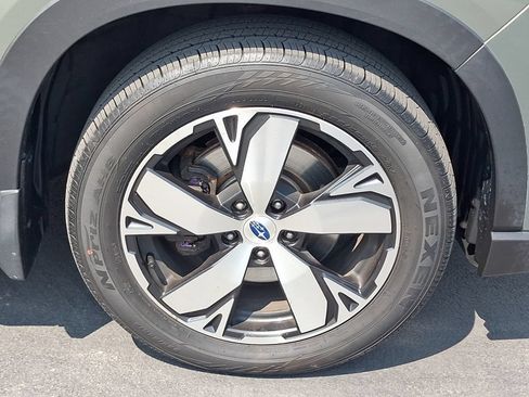 Used 2019 Subaru Forester Touring AWD/4WD image 8