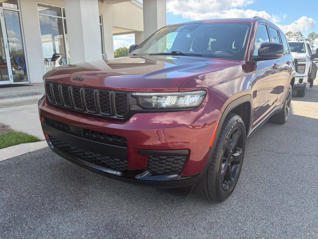 Used 2021 Jeep Grand Cherokee L Laredo RWD image 2