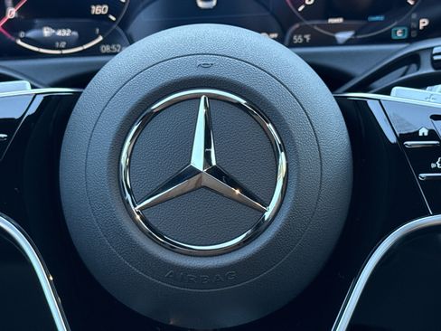 New 2026 Mercedes-Benz E 350 4MATIC Sedan image 33