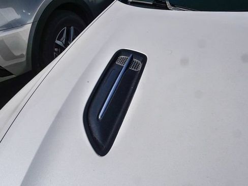 Used 2020 Kia Stinger GT1 RWD image 8