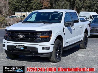 New 2025 Ford F150 XLT w/ Equipment Group 302A MID