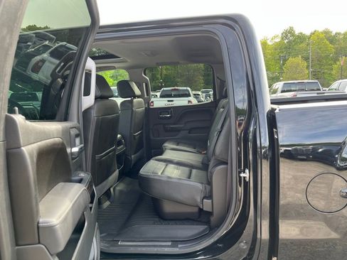 Used 2016 GMC Sierra 1500 Denali w/ Enhanced Driver Alert Package AWD/4WD image 26