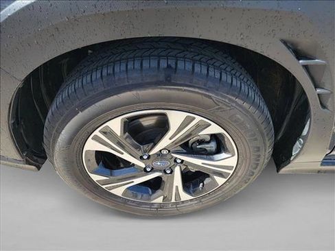 Used 2024 Subaru Crosstrek 2.0i Premium AWD/4WD image 9