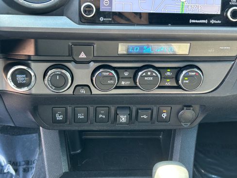 Certified 2023 Toyota Tacoma TRD Off-Road w/ Advanced Technology Package AWD/4WD image 23