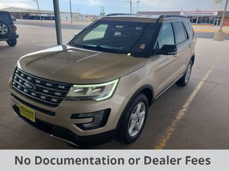 Used 2017 Ford Explorer XLT w/ Equipment Group 202A image 1