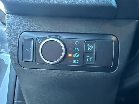 Used 2023 Ford Escape Active image 24