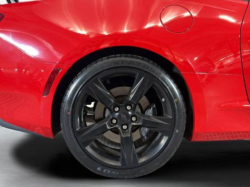 Used 2016 Chevrolet Camaro SS RWD image 35