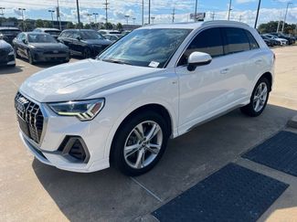 Used 2019 Audi Q3 2.0T Premium Plus w/ Premium Plus Package AWD/4WD video 1