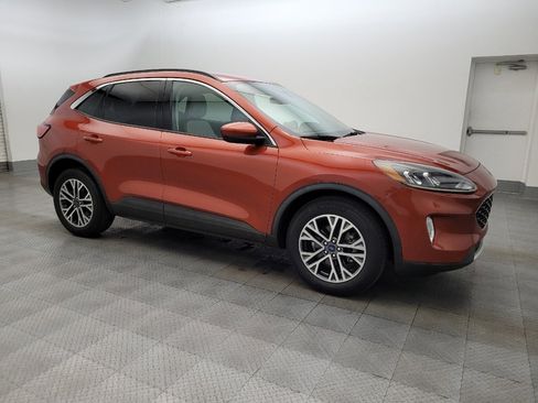 Used 2020 Ford Escape SEL image 11