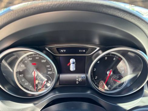 Used 2018 Mercedes-Benz GLA 250 4MATIC image 18