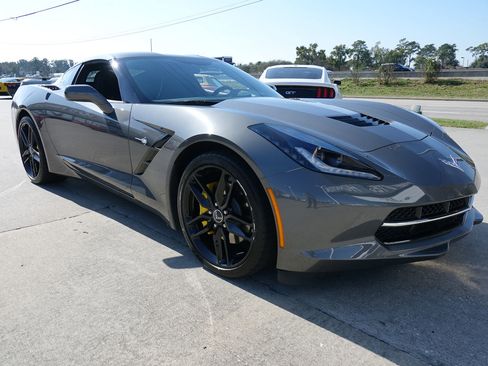 Used 2015 Chevrolet Corvette Stingray Coupe w/ 2LT Preferred Equipment Group RWD image 3