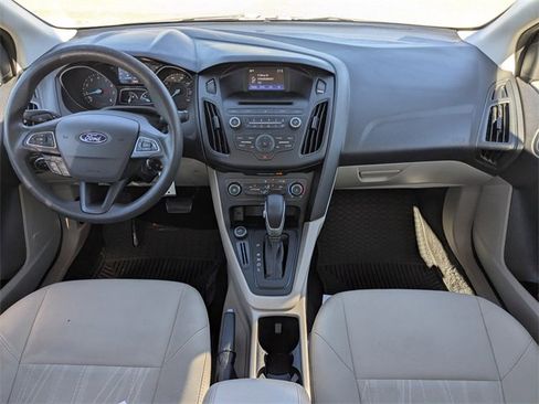 Used 2017 Ford Focus SE image 13