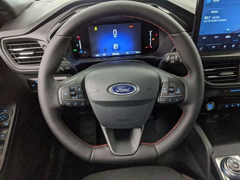 New 2026 Ford Escape ST-Line w/ Tech Pack #1 image 16