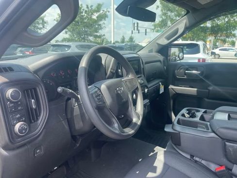 Used 2023 Chevrolet Silverado 1500 Custom w/ Rally Edition AWD/4WD image 9