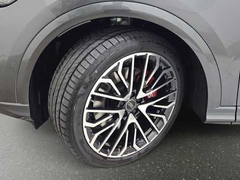 New 2026 Audi SQ5 Prestige AWD/4WD image 31