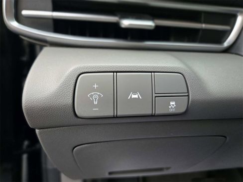 Used 2023 Hyundai Elantra SEL w/ Convenience Package image 33