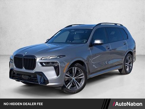 Certified 2026 BMW X7 xDrive40i w/ M Sport Package AWD/4WD image 1