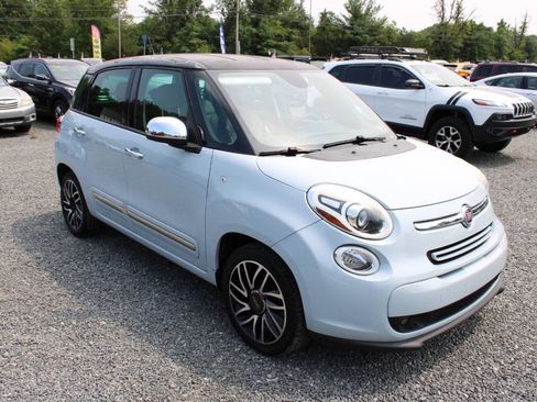 Used 2014 FIAT 500L Lounge FWD image 4