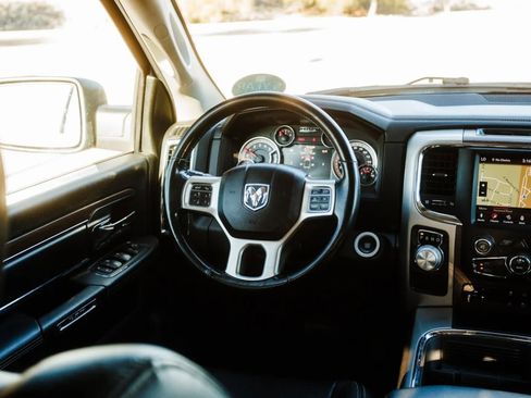 Used 2019 RAM 1500 Laramie w/ Convenience Group image 30