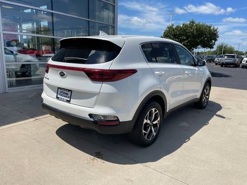 Used 2021 Kia Sportage LX AWD/4WD image 5