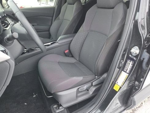 Used 2021 Toyota C-HR Nightshade image 6