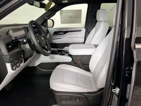 New 2026 Chevrolet Tahoe Premier w/ Sun And Tow Package image 9