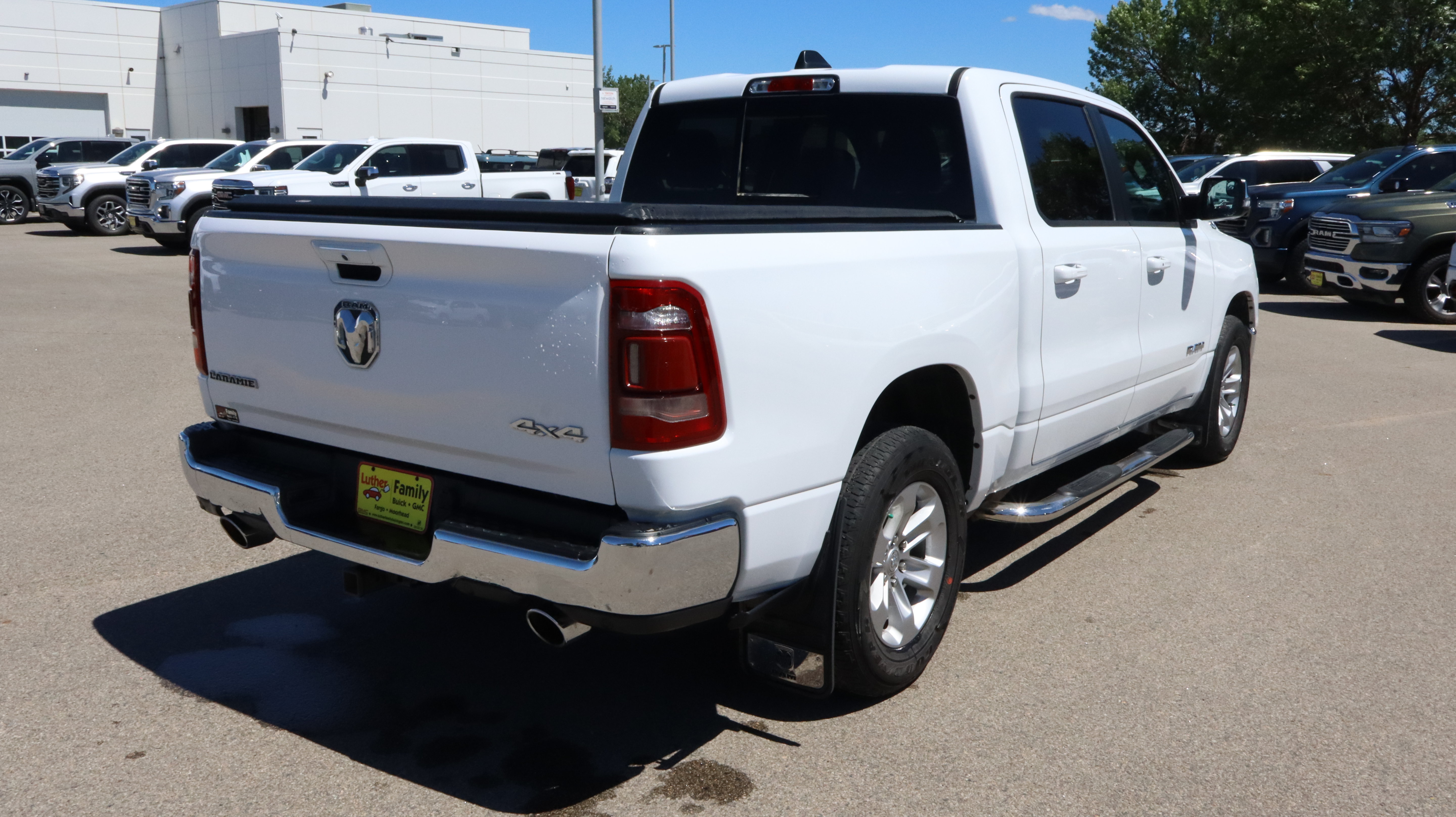Used 2023 RAM 1500 Laramie AWD/4WD image 7