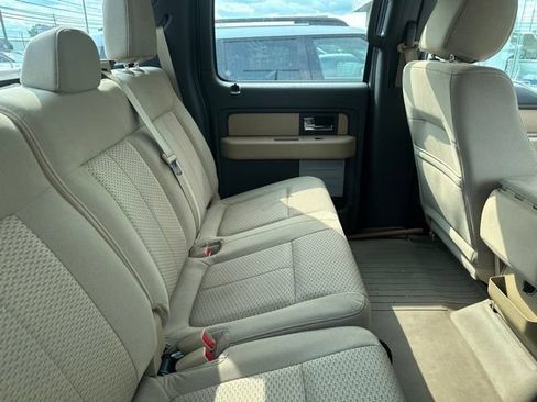 Used 2013 Ford F150 XLT w/ XLT Chrome Pkg AWD/4WD image 9