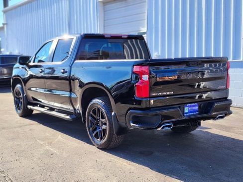 Used 2025 Chevrolet Silverado 1500 RST image 3