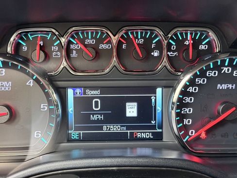 Used 2018 Chevrolet Silverado 1500 LTZ w/ Sport Package AWD/4WD image 41