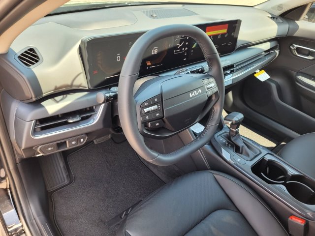 New 2026 Kia K4 EX FWD image 9