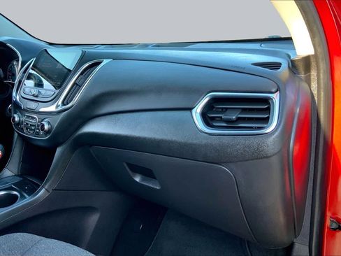 Used 2023 Chevrolet Equinox LT FWD image 19