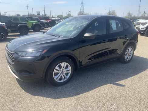 Used 2024 Ford Escape FWD image 4