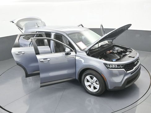 Used 2022 Kia Sorento LX image 68
