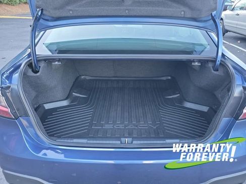 Used 2022 Subaru Legacy Premium image 17