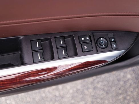 Used 2015 Acura TLX w/ Technology Package FWD image 25